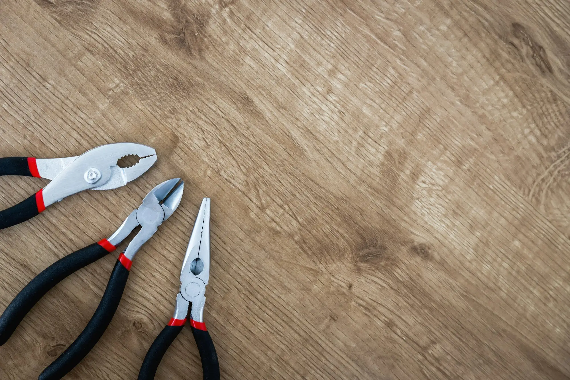 Contractor electrician ute tools